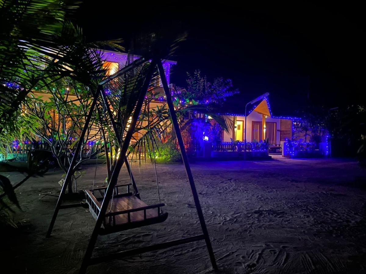 Coral Maldives Гостевой дом *