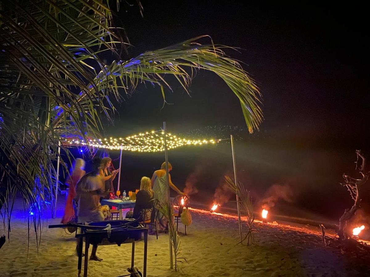Coral Maldives Гостевой дом